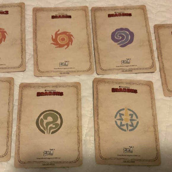 How to train your dragon sealed packs - Picture 6 of 6